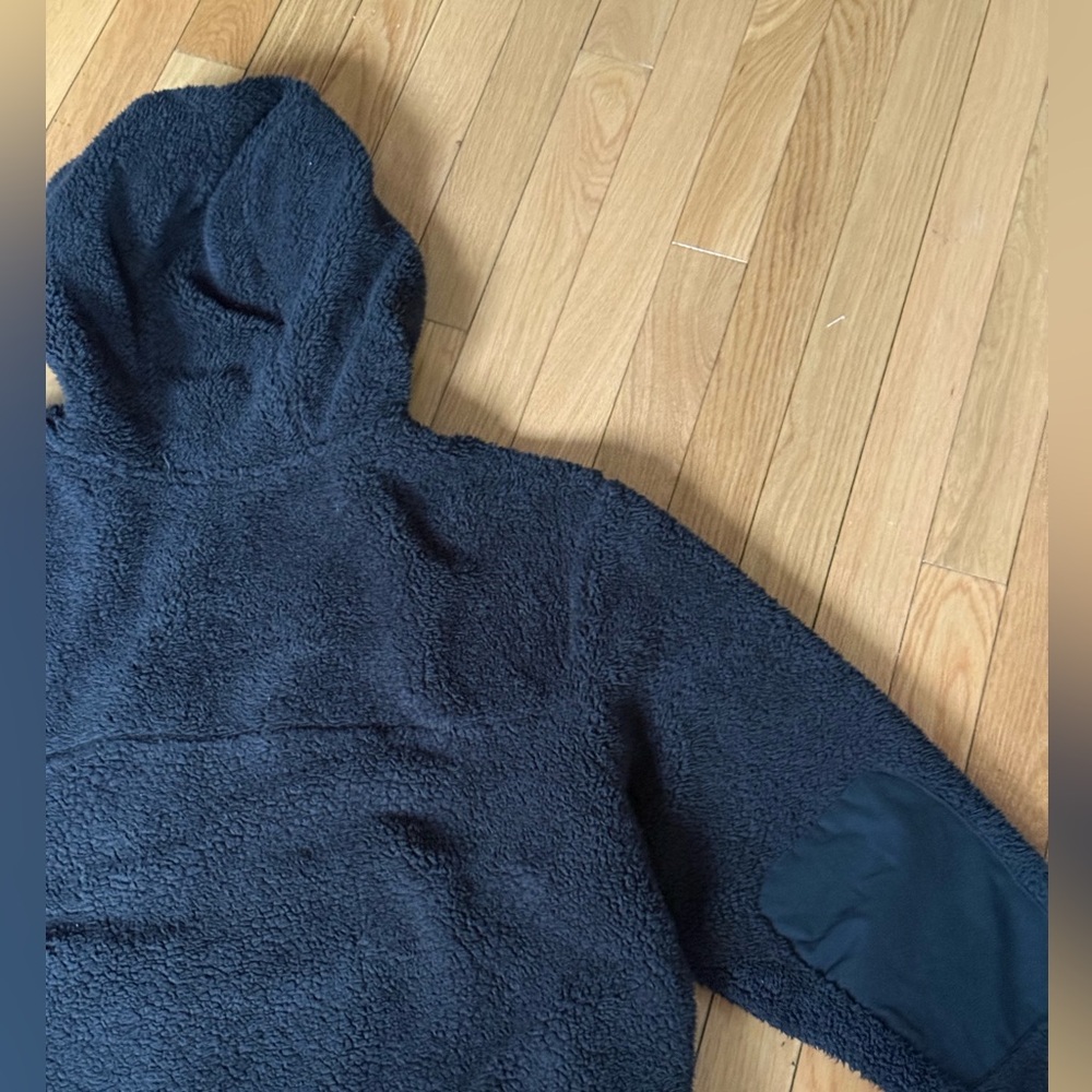 The North Face Charcoal Fleece Jacket - Picture 8 of 13